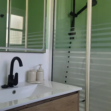 Casa Andres - *